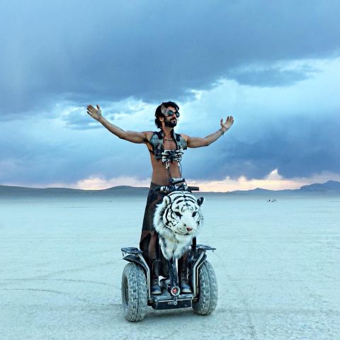 Аутодафе-драйв во славу свободы. Юбилей Burning Man - фото 108