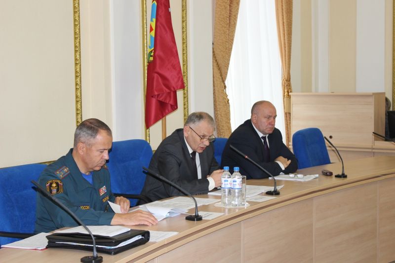 Заседание комиссии по предупреждению и ликвидации чрезвычайных ситуаций в Брянской области - фото 3