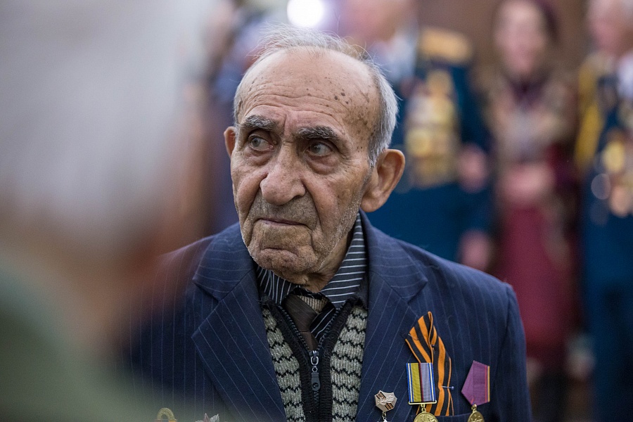 В Москве более 400 ветеранов встретились на 12-м «Бале Победителей», организованном при поддержке ОМК - фото 20