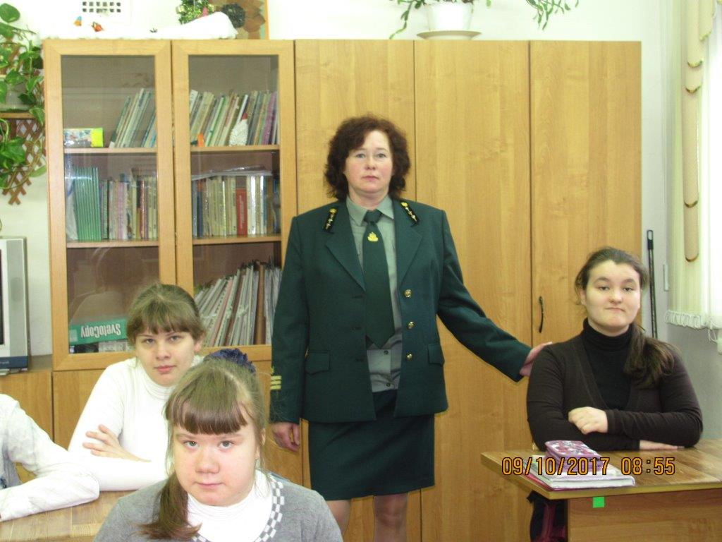 Проведение беседы в школе № 3 г. Переславля-Залесского Ярославской области - фото 2