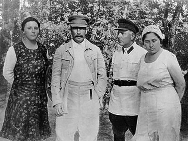 Надежда - жена Сталина - фото 2