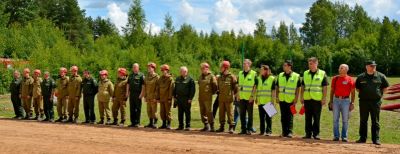 Лесопожарная служба Смоленщины выбрала лучшего лесного пожарного - фото 1