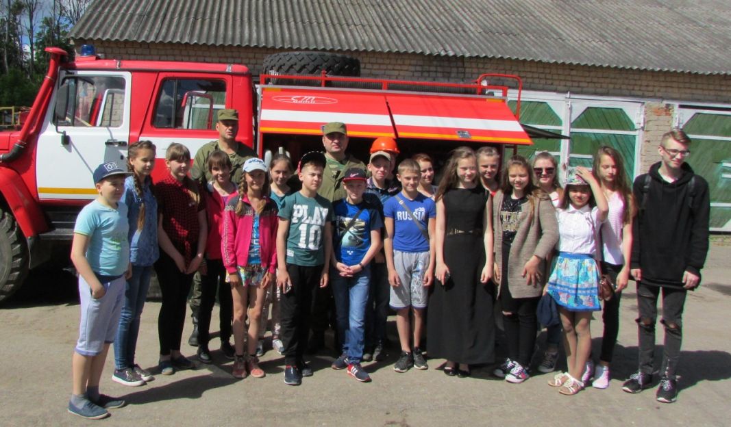Специалисты «Центра по охране лесов Ивановской области» провели экскурсии  для учеников и педагогов - фото 13