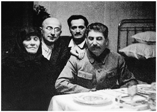 Сталин из прошлого и будущего - фото 16