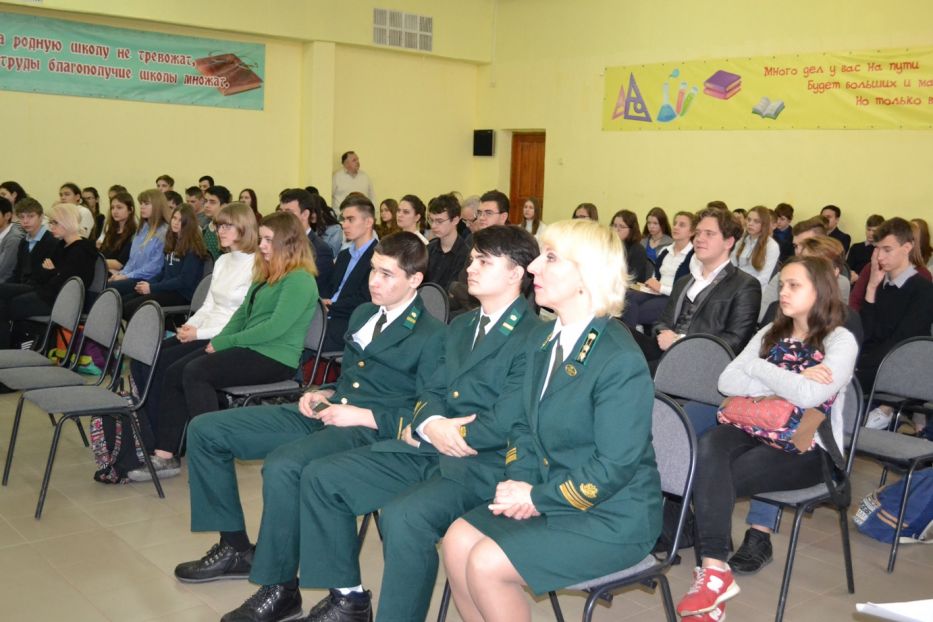 Учащиеся Пушкинской школы № 3 познакомились с миром «лесных» профессий - фото 11