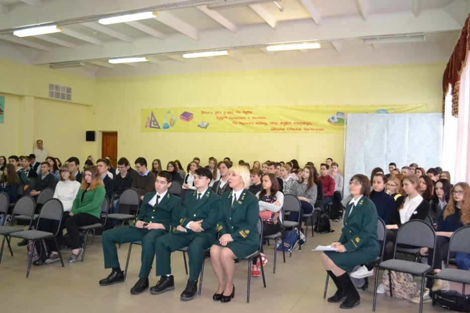 Учащиеся Пушкинской школы № 3 познакомились с миром «лесных» профессий - фото 12