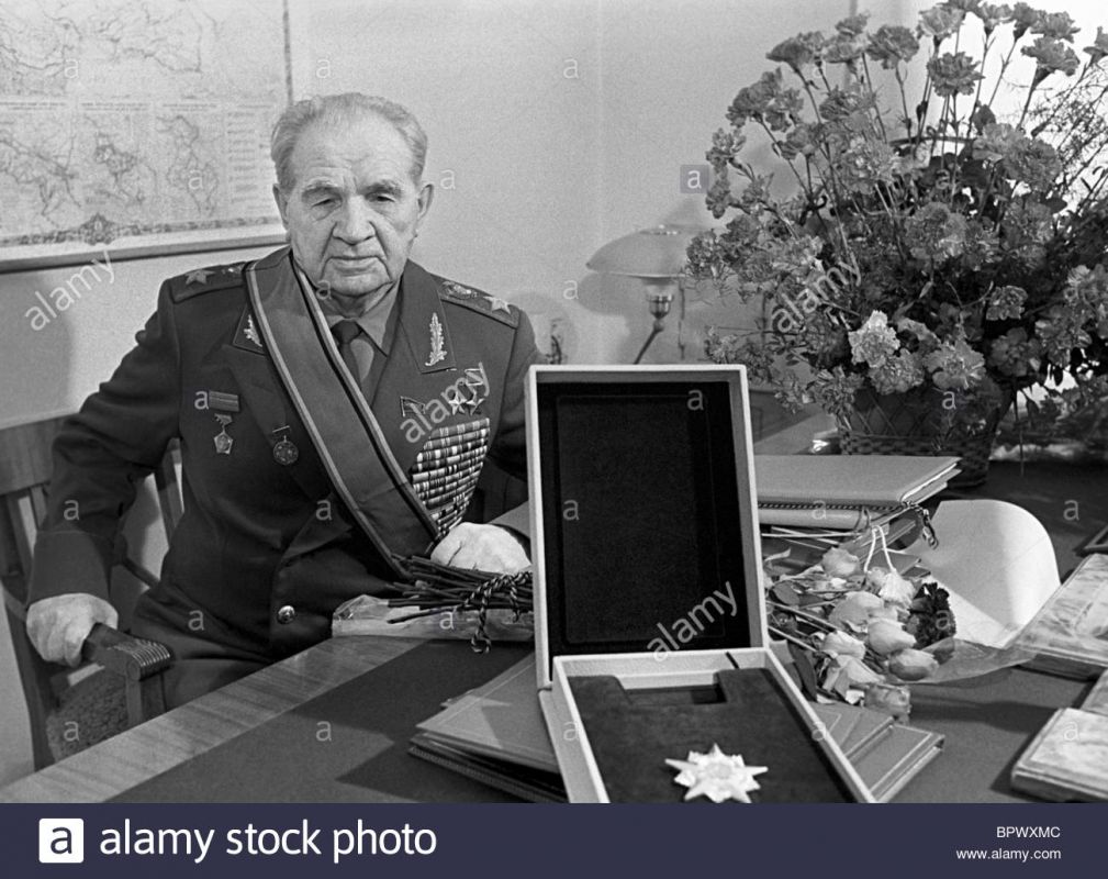 Маршал Сталинграда Василий Чуйков - фото 12