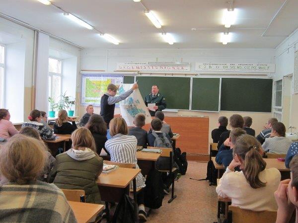 Юные лесоводы из Ярославского края прослушали  лекцию о значении леса - фото 5