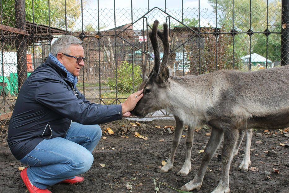 Директор Барнаульского зоопарка Сергей Писарев спасает редких животных, попавших в беду - фото 5