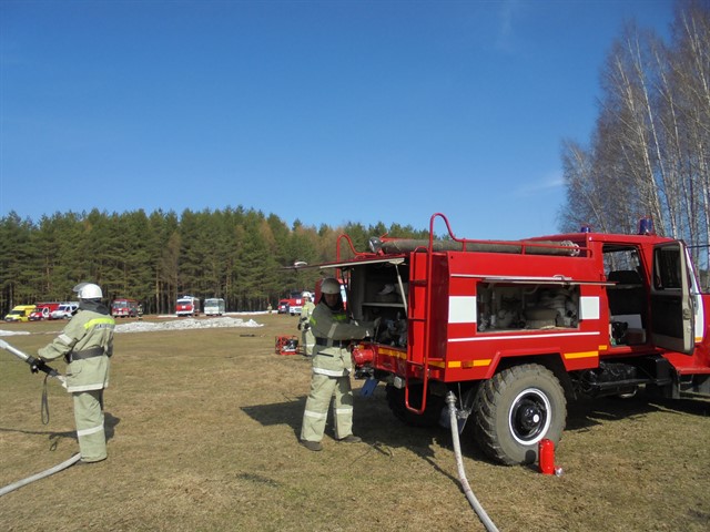 В Ярославской области прошли командно-штабные учения в рамках пожароопасного сезона - фото 2