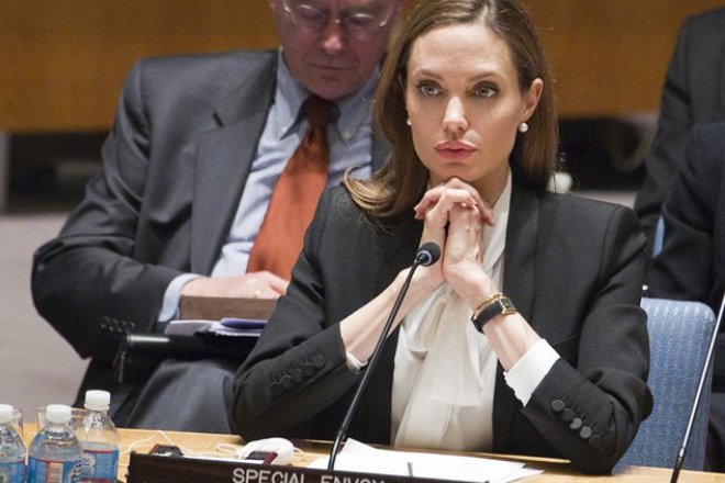 Жизнь и карьера Анджелины Джоли - фото 15