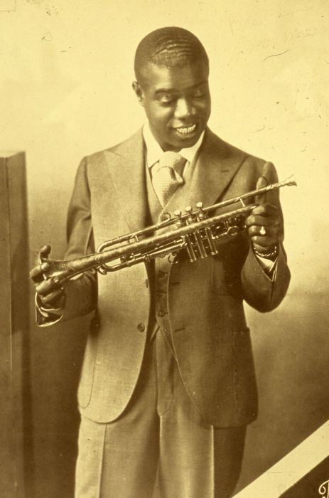 Король джаза из трущоб Нового Орлеана Луи Армстронг - фото 6