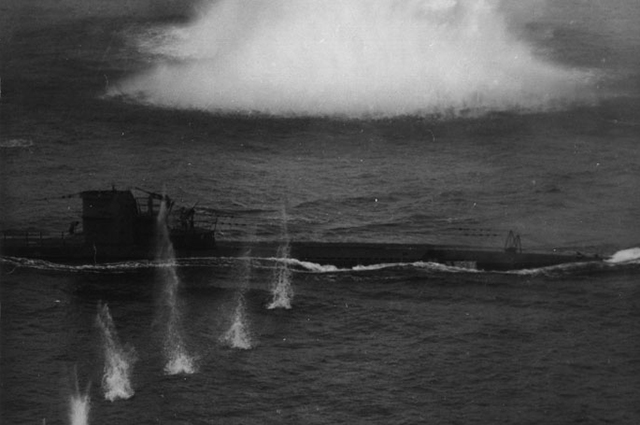 75-летие боя у берегов Флориды дирижабля с субмариной 3 рейха 18 июля 1943 года - фото 3