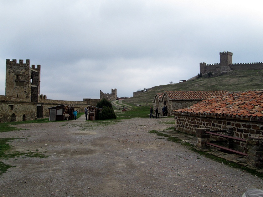 Генуэзская крепость в Судаке - фото 5