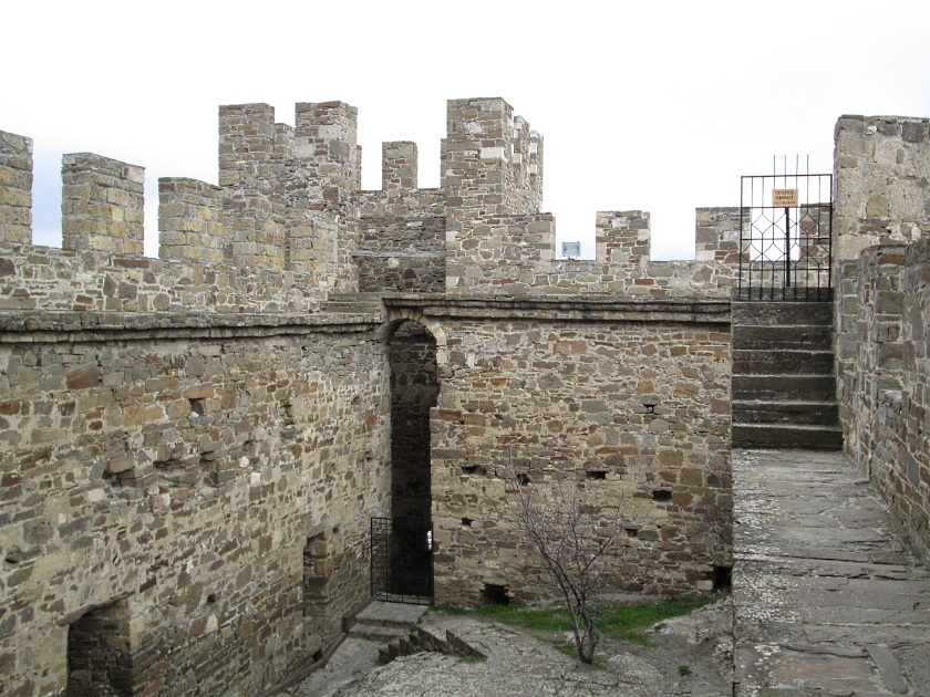 Генуэзская крепость в Судаке - фото 23