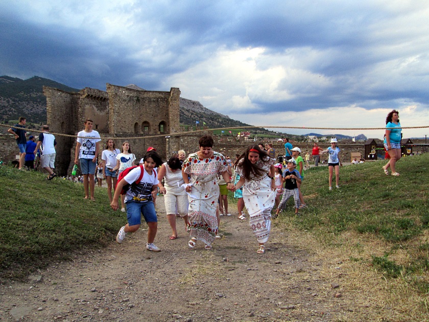 Купальские гуляния на Генуэзской крепости - фото 27