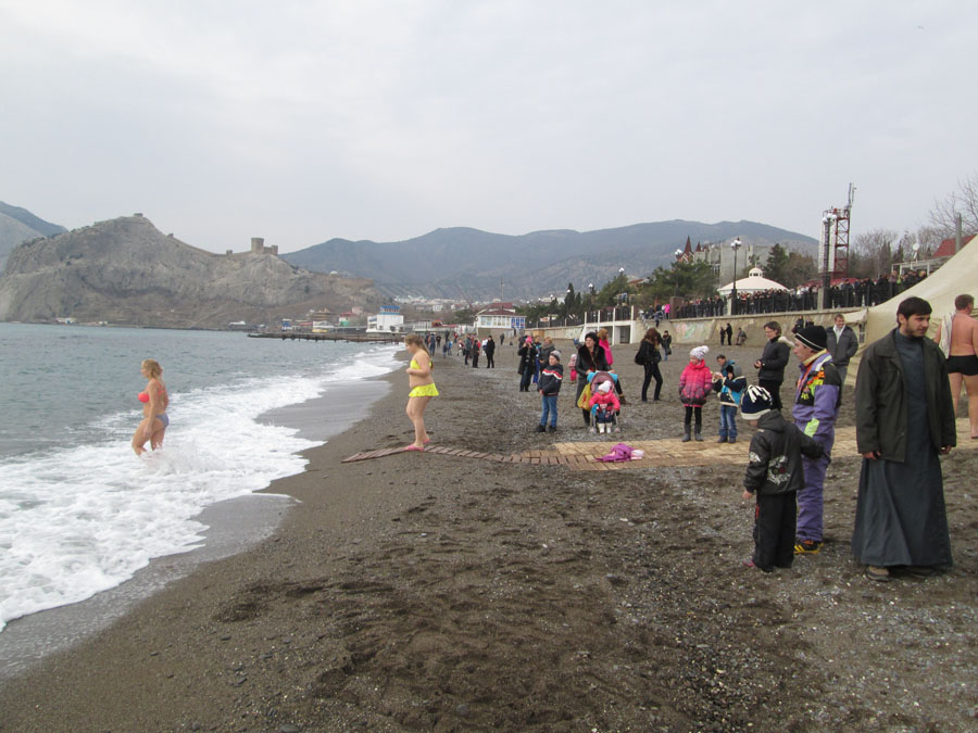 Праздник Крещения в городе Судак, Крым - фото 8
