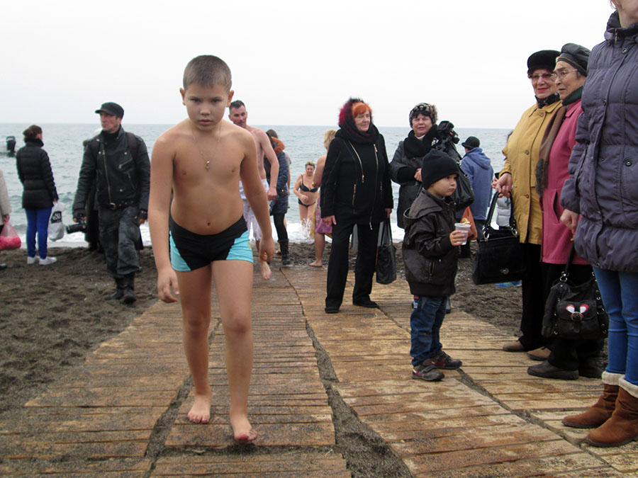 Праздник Крещения в городе Судак, Крым - фото 13