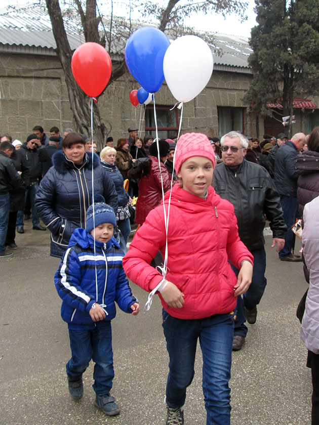 Крымская Весна. 18 марта 2015 года. - фото 5