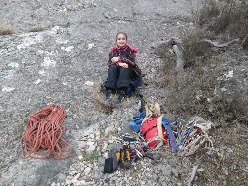 Юная крымская альпинистка поднялась на гору Сокол - фото 6