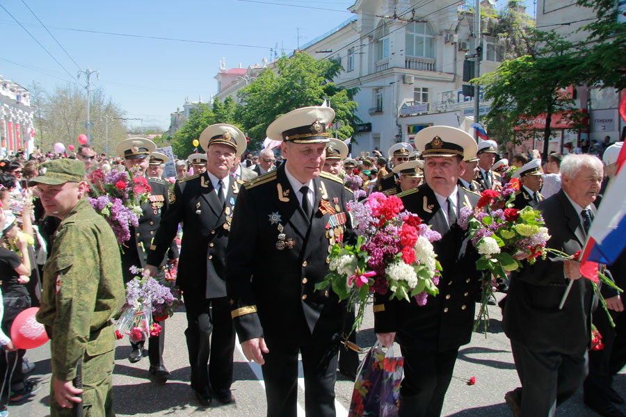 Марш ветеранов войны в Севастополе - фото 11
