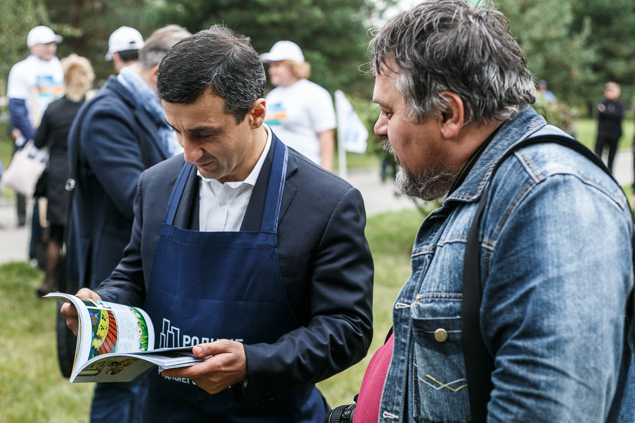  Двадцать лиственниц в Парке имени 850-летия Москвы: экологический подарок городу от МНПЗ - фото 7