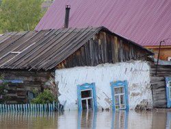  Реки Хабаровского края вышли из берегов и заливают села  - фото 1