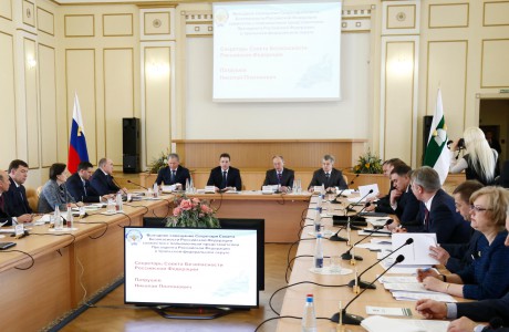 Борис Дубровский принял участие в заседании Совета безопасности - фото 1