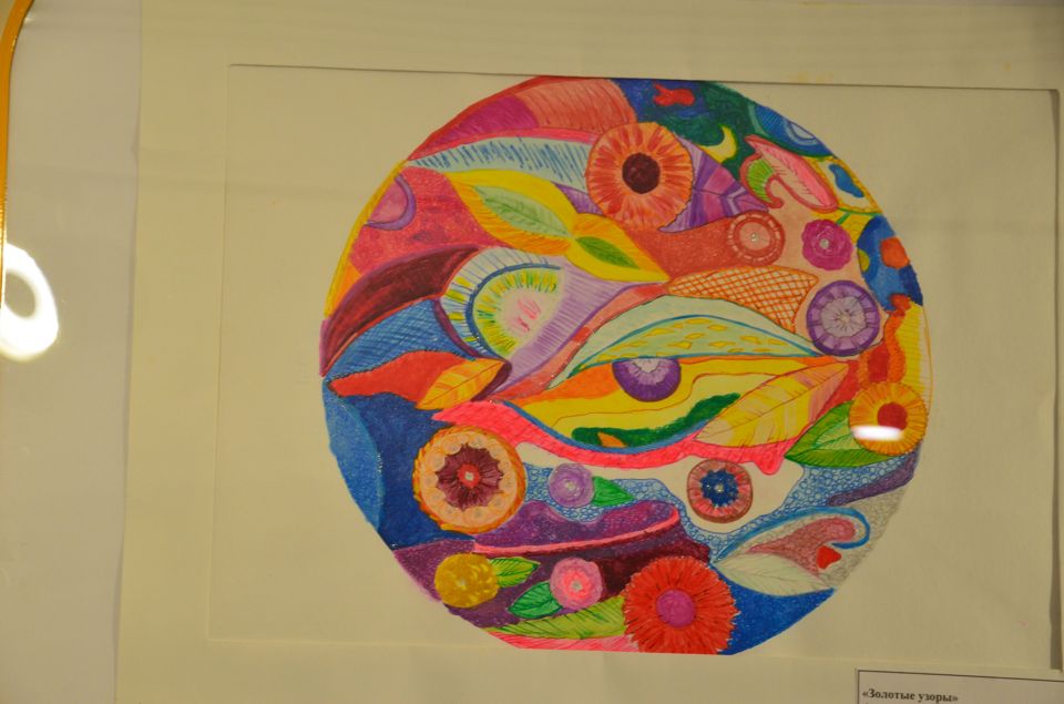Выставка детского рисунка "Экология - гармония мира" - фото 17