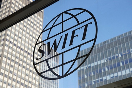  Центробанк предоставил банкам доступ к аналогу системы SWIFT  - фото 1