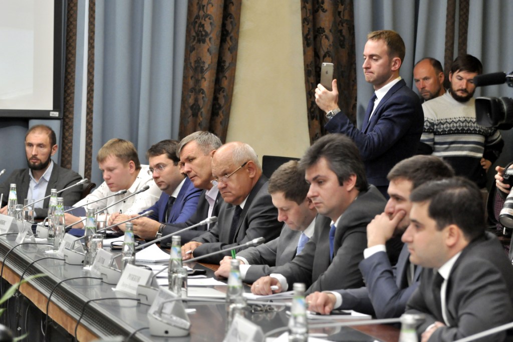  Час с Министром строительства и ЖКХ РФ в Общественной палате РФ - фото 9