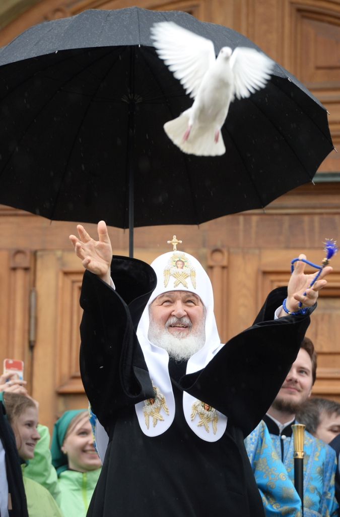  Фотоальбом к 70-летию Святейшего Патриарха Кирилла - фото 43