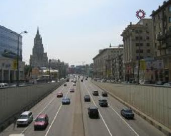 Центр Москвы закроют для посторонних авто - фото 1