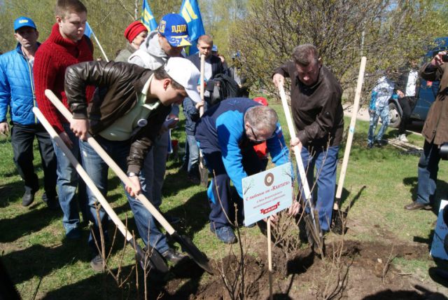 В Москве дан старт Всероссийскому экологическому субботнику «Зеленая Весна» - фото 12