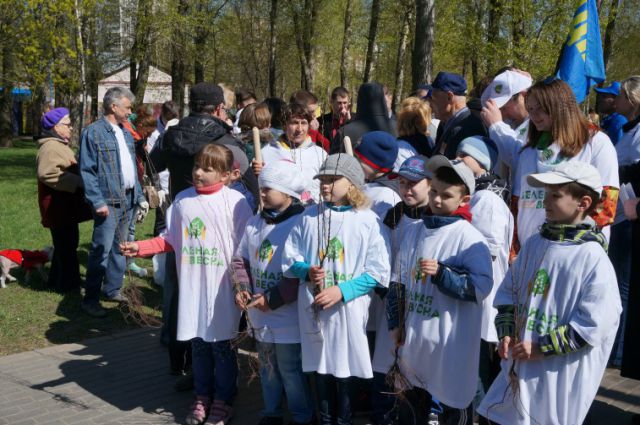 В Москве дан старт Всероссийскому экологическому субботнику «Зеленая Весна» - фото 17