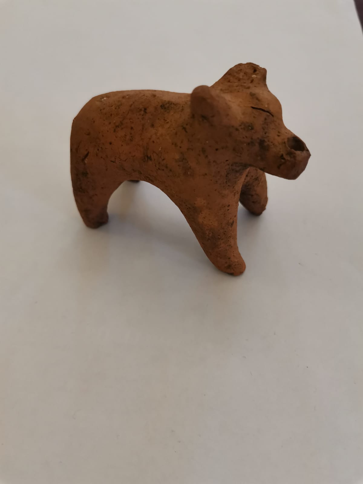 Куколка, погремушка и глиняные свистульки: археологи отреставрировали детские предметы XVI–XIX веков - фото 1