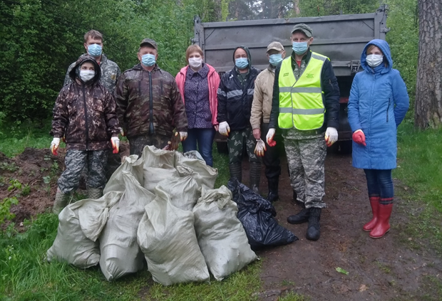 В Ярославской области продолжается экологическая акция «Очистим лес от мусора» - фото 1