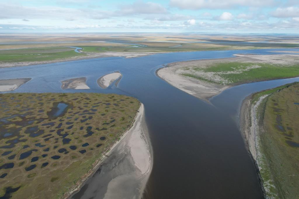 Географы МГУ выявили связь глобального потепления и роста мутности воды в дельте реки Лены - фото 4