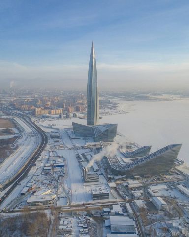 В Санкт-Петербурге замёрзла башня «Лахта Центр» - фото 3