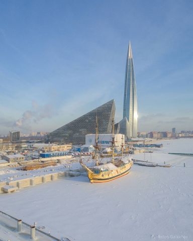 В Санкт-Петербурге замёрзла башня «Лахта Центр» - фото 4