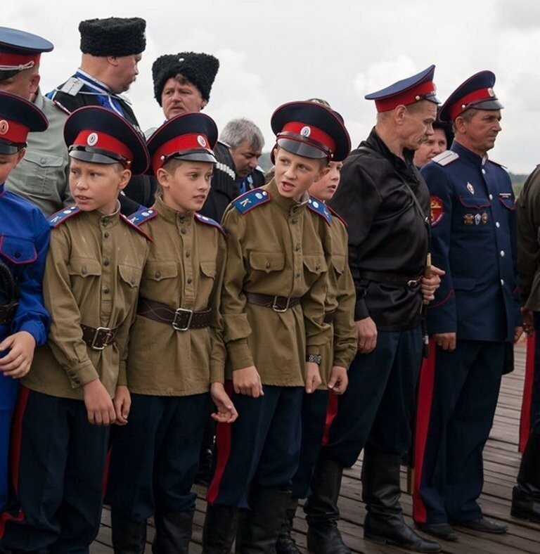 Патриотическое воспитание детей. Патриотизм. Военно патриотическое воспитание детей. Россия патриотизм. Военный патриотизм.