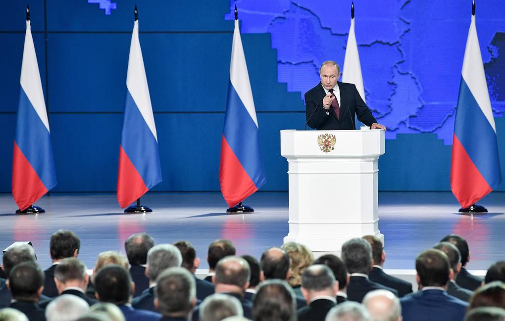 О снижении доходов населения России Путин будет говорить в послании Федеральному собранию - фото 1