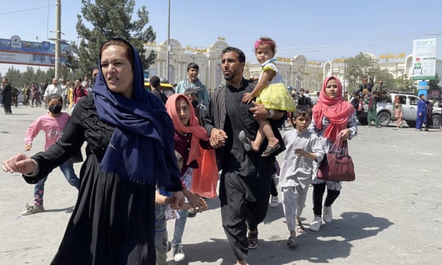 Женщины Кабула выступили против талибов - фото 2