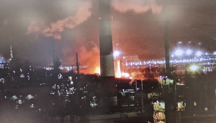 В Ухте прогремел взрыв на территории нефтеперерабатывающего завода - фото 1