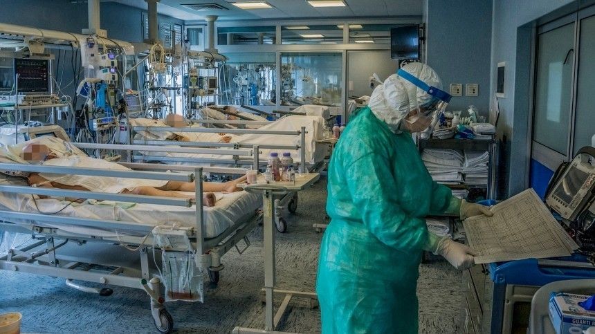 40% пациентов с коронавирусом на аппаратах ИВЛ в Москве оказались моложе 40 лет - фото 1