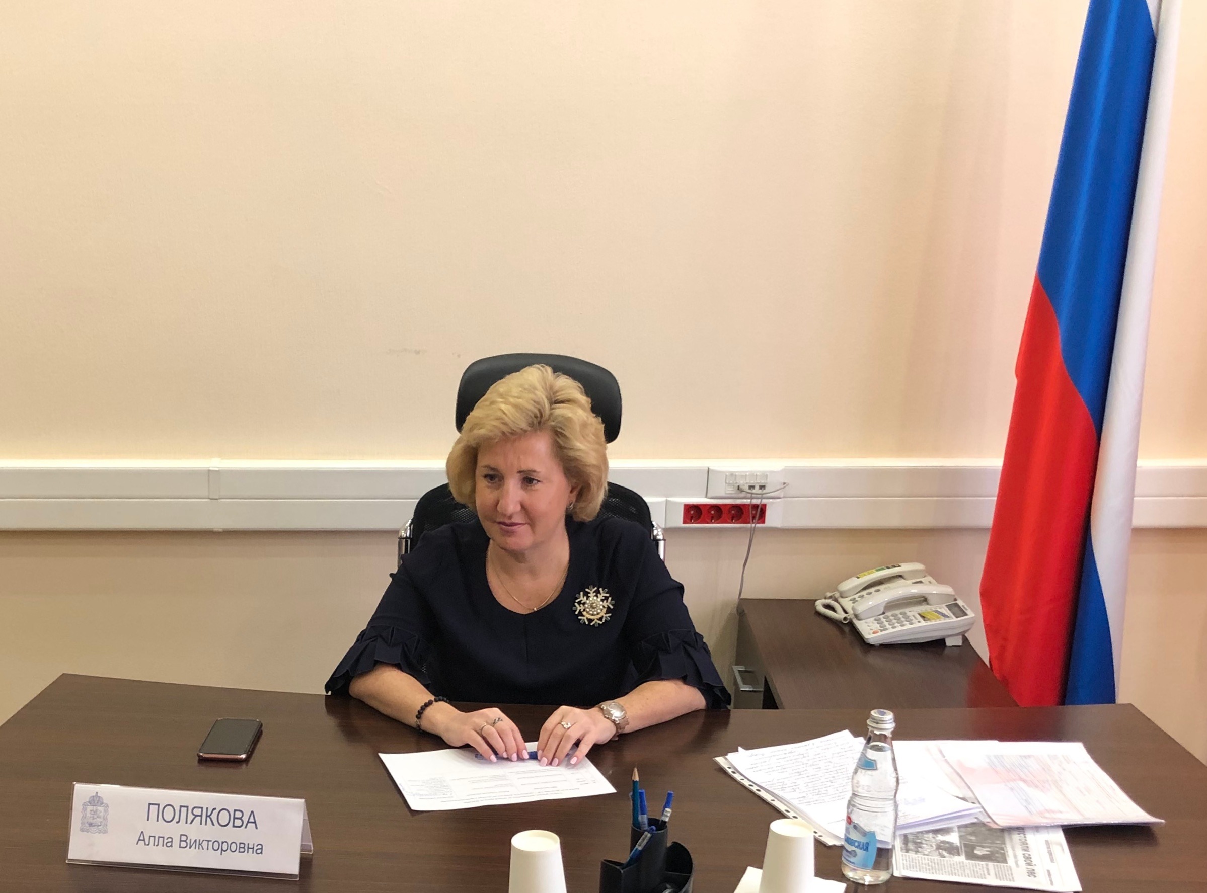 Алла Полякова: Важно предусмотреть федеральное финансирование на закупку новых контейнеров для РСО - фото 1