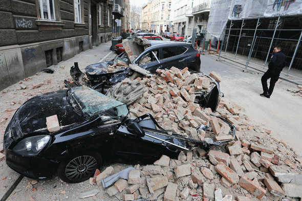 В Хорватии произошло разрушительное землетрясение - фото 9