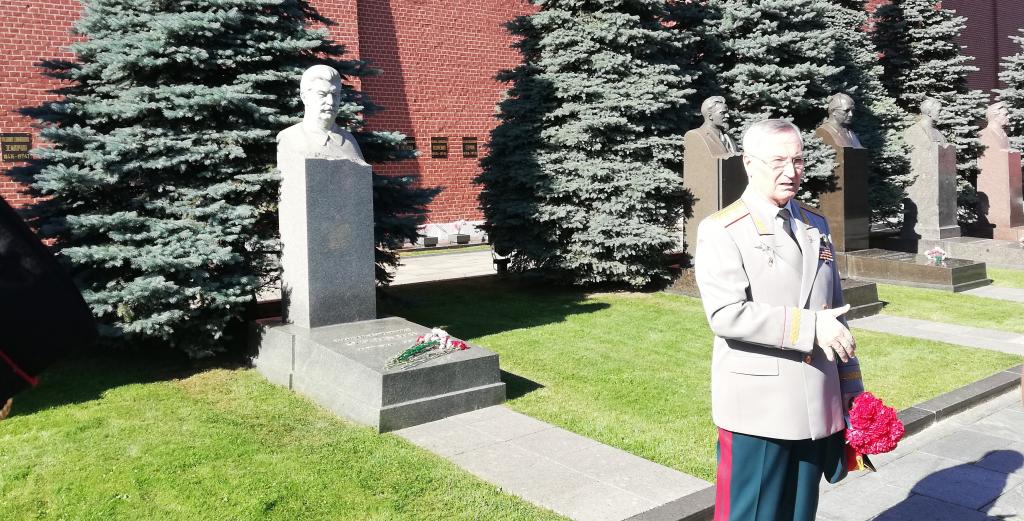 Московские суворовцы почтили память создателя суворовских военных и нахимовских военно-морских училищ  - фото 12