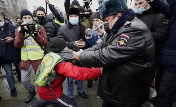 Продукт Навальный. Уличная демократия или управляемый извне цветной бардак, внедряемый в Россию? - фото 3