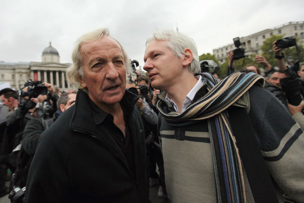 Pilger-Assange1